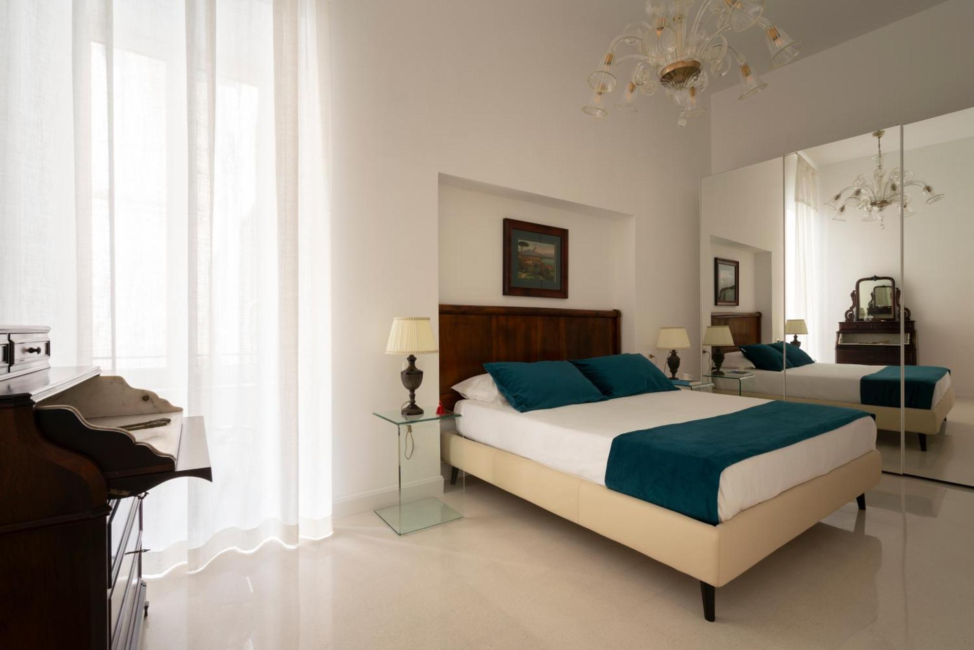 Chiaia Luxury * Neapel