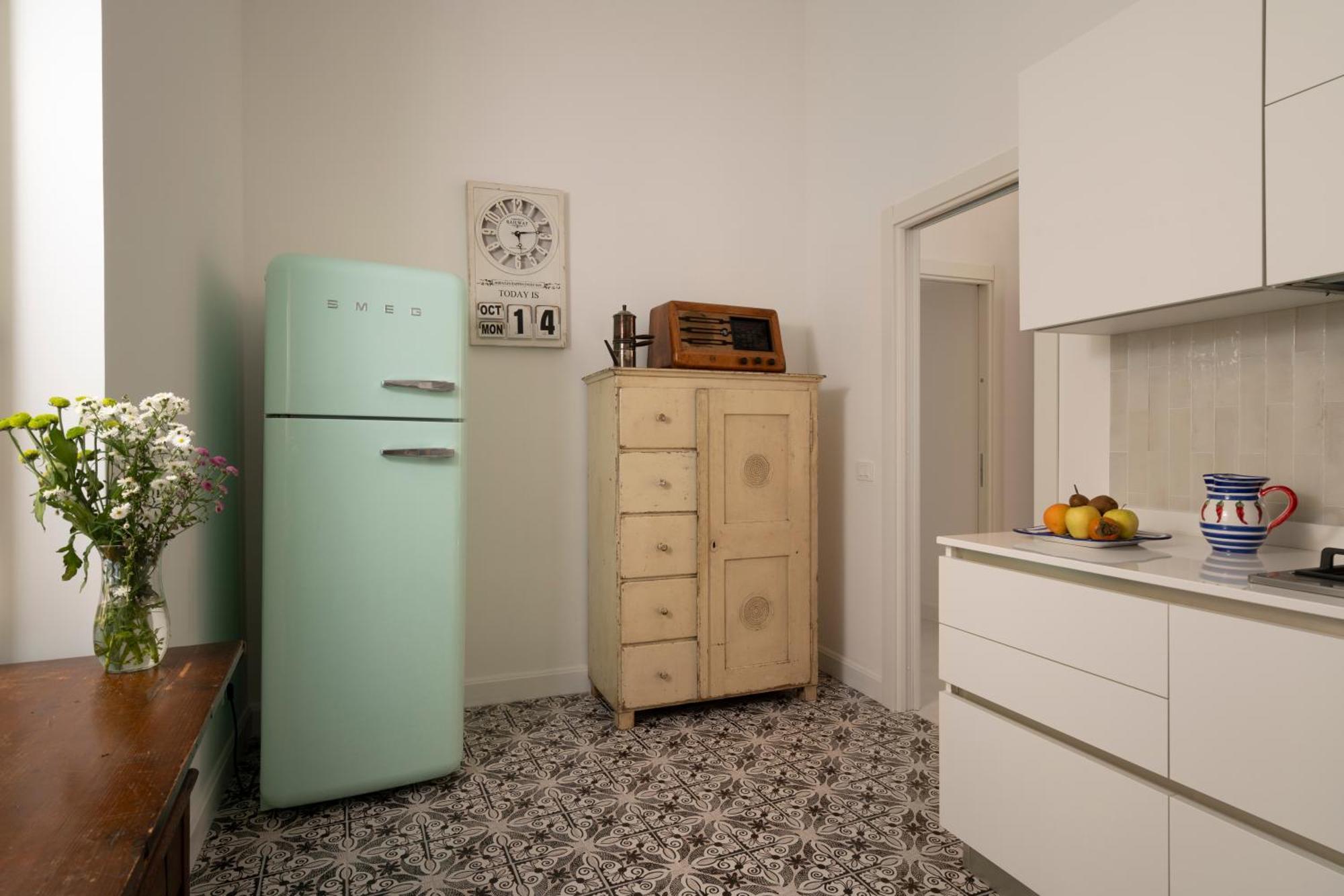 Chiaia Luxury Apartment Naples