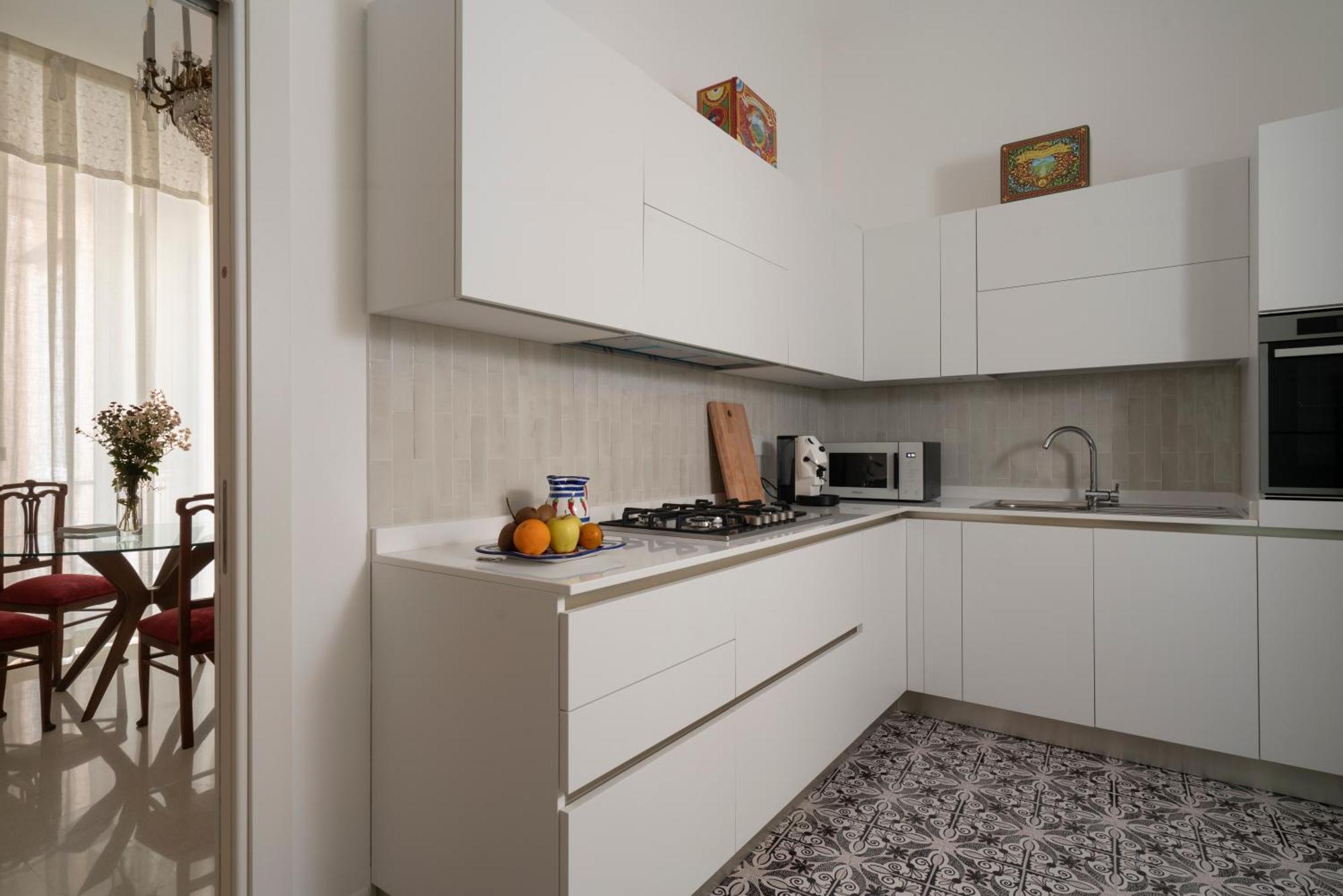 Chiaia Luxury * Naples